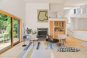 4202 SW Melville Ave, Portland, OR 97239 - Photo 4