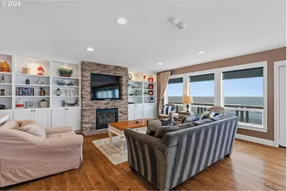 1233 SW Coast Ave, Lincoln City, OR 97367 - Photo 4