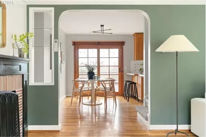 8609 SW 61st Ave, Portland, OR 97219 - Photo 6