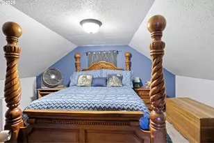 252 Alder St, Yoncalla, OR 97499 - Photo 34