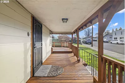 252 Alder St, Yoncalla, OR 97499 - Photo 10