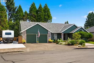19198 Captains Ct, Oregon City, OR 97045 - Photo 1