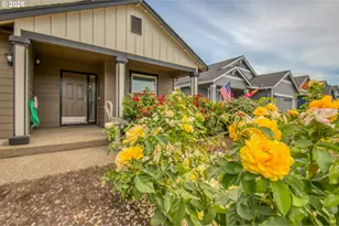 2469 Dorsey Dr, Hubbard, OR 97032 - Photo 2