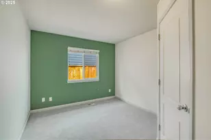 2469 Dorsey Dr, Hubbard, OR 97032 - Photo 16