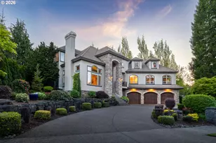 3390 Quail Ridge Ct, West Linn, OR 97068 - Photo 2