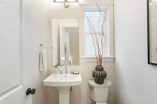 15701 NW Raywood Ln, Portland, OR 97229 - Photo 32