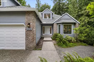 10708 SW 11th Dr, Portland, OR 97219 - Photo 2