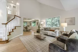 10708 SW 11th Dr, Portland, OR 97219 - Photo 4