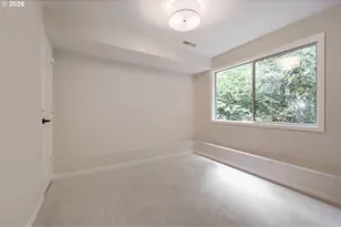 10708 SW 11th Dr, Portland, OR 97219 - Photo 30
