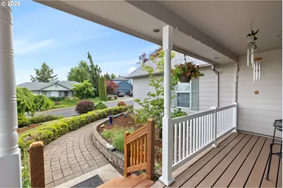 532 NW Gavin Dr, Dallas, OR 97338 - Photo 8