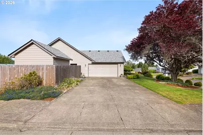 532 NW Gavin Dr, Dallas, OR 97338 - Photo 4