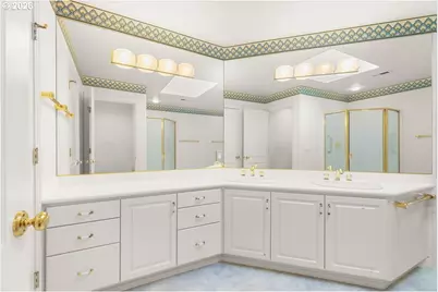 165 N Lotus Beach Dr, Portland, OR 97217 - Photo 42