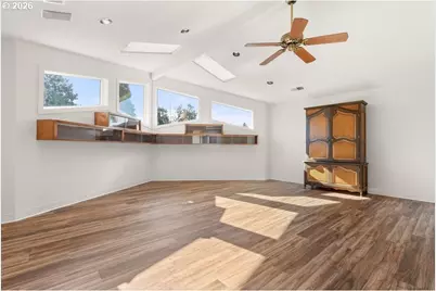 165 N Lotus Beach Dr, Portland, OR 97217 - Photo 26