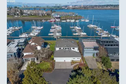 165 N Lotus Beach Dr, Portland, OR 97217 - Photo 2