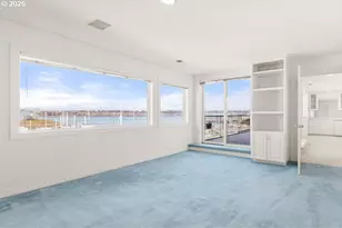 165 N Lotus Beach Dr, Portland, OR 97217 - Photo 38