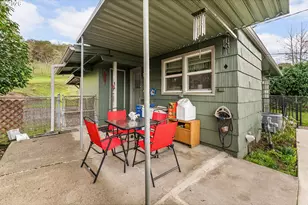 1565 NE Todd St, Roseburg, OR 97470 - Photo 20