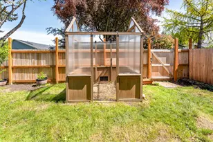 790 Birch St, Junction City, OR 97448 - Photo 22
