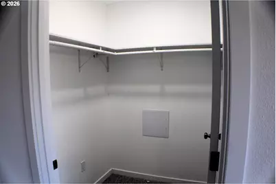 203 Henry St, Myrtle Creek, OR 97457 - Photo 8