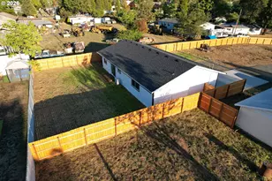 203 Henry St, Myrtle Creek, OR 97457 - Photo 14