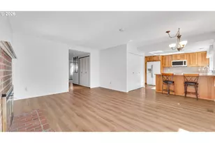 9470 SW Summerfield Dr, Portland, OR 97224 - Photo 12