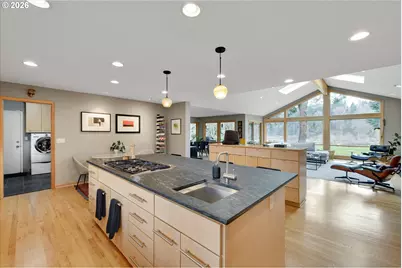 19333 SE River Drive Ct, Milwaukie, OR 97267 - Photo 12