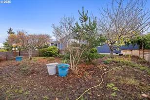 321 N Holladay Dr, Seaside, OR 97138 - Photo 8