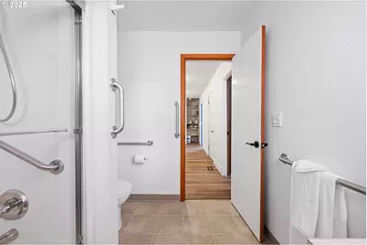 321 N Holladay Dr, Seaside, OR 97138 - Photo 22