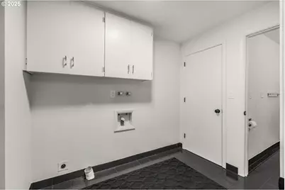 4160 NE Cordon Rd, Salem, OR 97305 - Photo 14