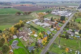 4160 NE Cordon Rd, Salem, OR 97305 - Photo 4