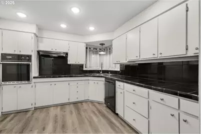 4160 NE Cordon Rd, Salem, OR 97305 - Photo 10