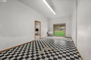 4160 NE Cordon Rd, Salem, OR 97305 - Photo 36