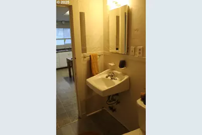 229 E Darwin St, Athena, OR 97813 - Photo 10