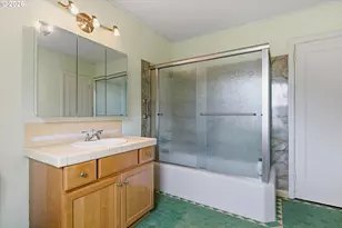 6807 SE Cesar E Chavez Blvd, Portland, OR 97202 - Photo 24