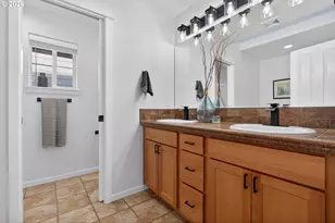 7147 NE Stonewater St, Hillsboro, OR 97124 - Photo 28