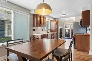 319 NE Hyde Cir, Hillsboro, OR 97124 - Photo 10