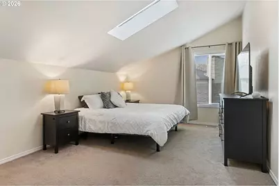 319 NE Hyde Cir, Hillsboro, OR 97124 - Photo 18