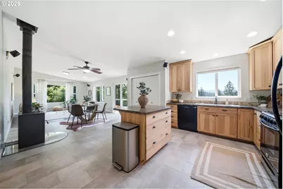 321 Upland Rd, Washougal, WA 98671 - Photo 8