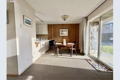 1070 Bay St #22, Florence, OR 97439 - Photo 16