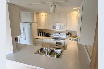 1070 Bay St #22, Florence, OR 97439 - Photo 12