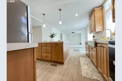 96465 Coverdell Rd #34, Brookings, OR 97415 - Photo 8