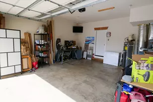 609 NE Megan Dr, Estacada, OR 97023 - Photo 38