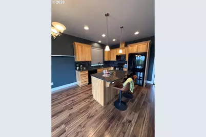 609 NE Megan Dr, Estacada, OR 97023 - Photo 6