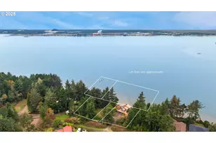 1270 Seagate Ave, Coos Bay, OR 97420 - Photo 2