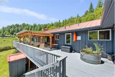 56191 Glen Aiken Creek Rd, Coquille, OR 97423 - Photo 32