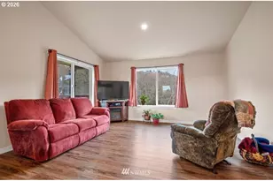 189 Trout Lakes Rd, Castle Rock, WA 98611 - Photo 8