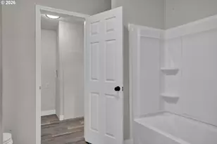 700 N Mill St, Creswell, OR 97426 - Photo 14