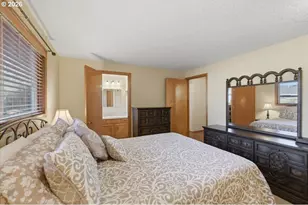 1923 Riting Ct, Salem, OR 97302 - Photo 24