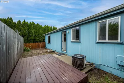 5510 E St, Springfield, OR 97478 - Photo 14