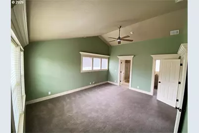 882 Jackies Ln, Eugene, OR 97404 - Photo 22