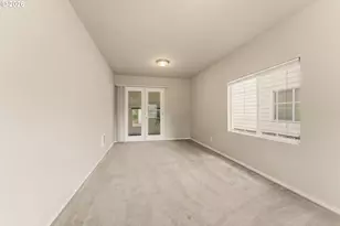 11311 SE Division St, Portland, OR 97266 - Photo 26
